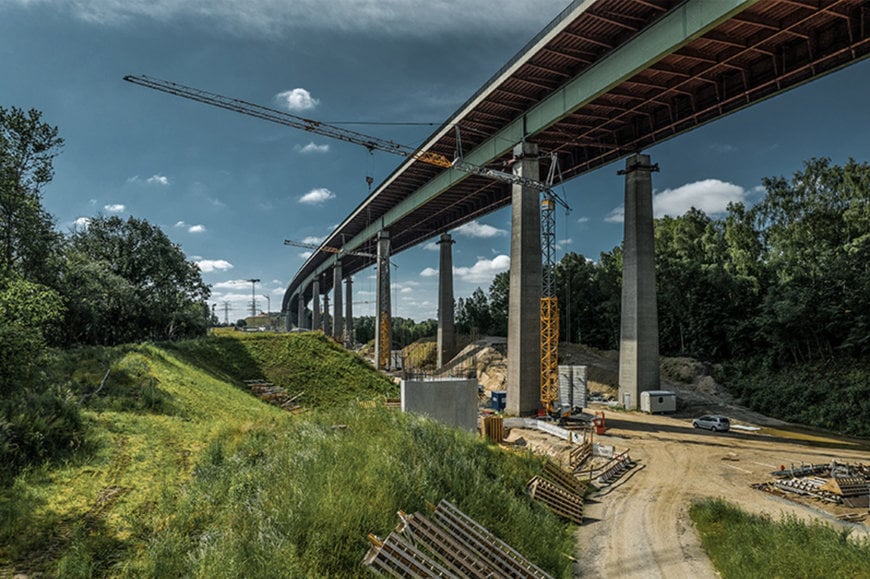 18&nbsp;LIEBHERR CRANES INVOLVED IN REPLACING GERMANY&rsquo;S SECOND-LONGEST ROAD BRIDGE